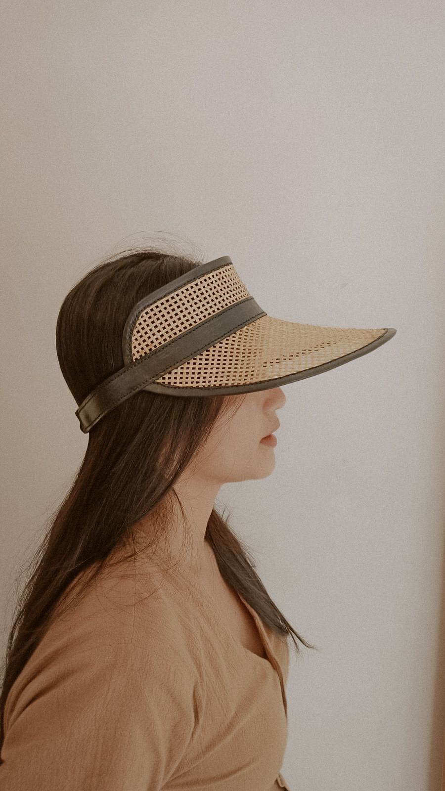 Sumi Leather and Cane Rattan Visor – Rattan Home Decor  display picture 1