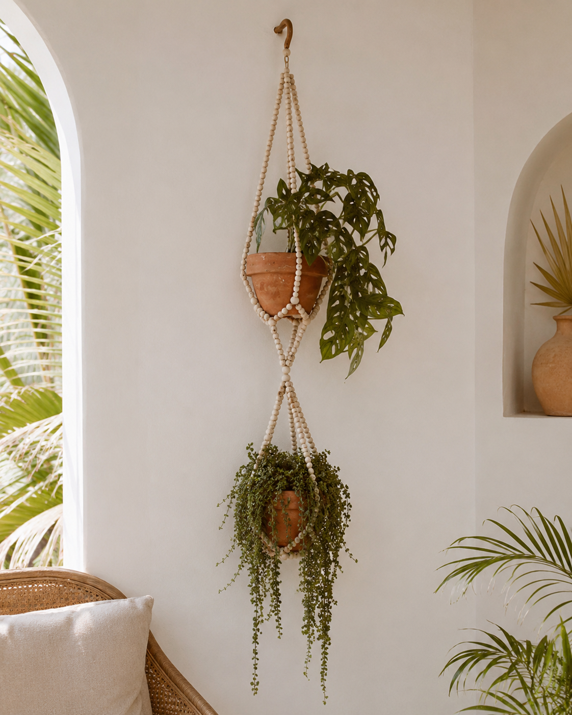 Baskets & Plant Hangers