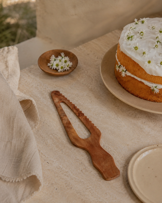 Teak Cake Server