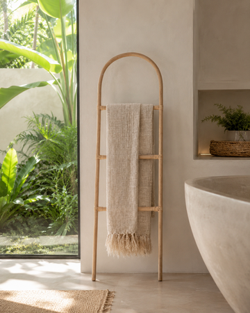 Arch Rattan Ladder