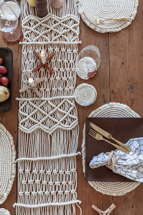 Scallop Macrame Table Runner